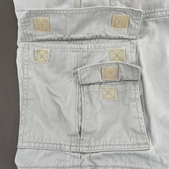 Wrangler Cargo Shorts Neutral Khaki Cream Thrashed Junk Summer Workwear Size 34 - Picture 6 of 12